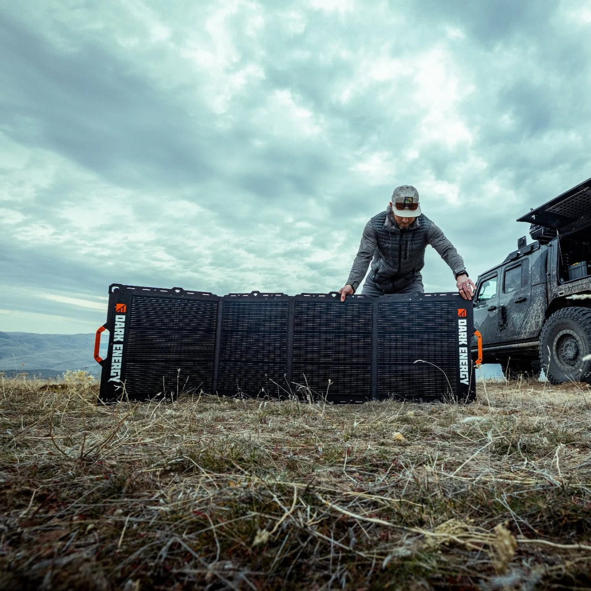 Dark Energy Spectre 200W Portable Solar Panel